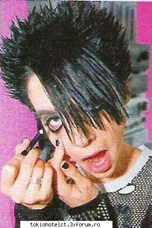 Ipostaze ciudate - mmmmm da, dak au timp sa le vada - Bill Kaulitz