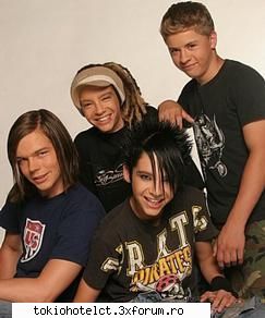 vi se pare ca gemenii seamana? - aaa rasul? hmmmm mie mi se pare k bill rade mai - Tokio Hotel in general